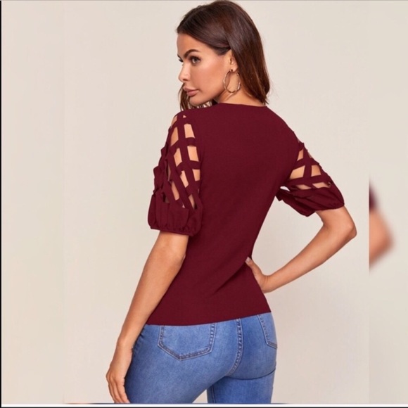 CUT-OUT SLEEVE LOW V NECK BLOUSE /TOP - Picture 2 of 8